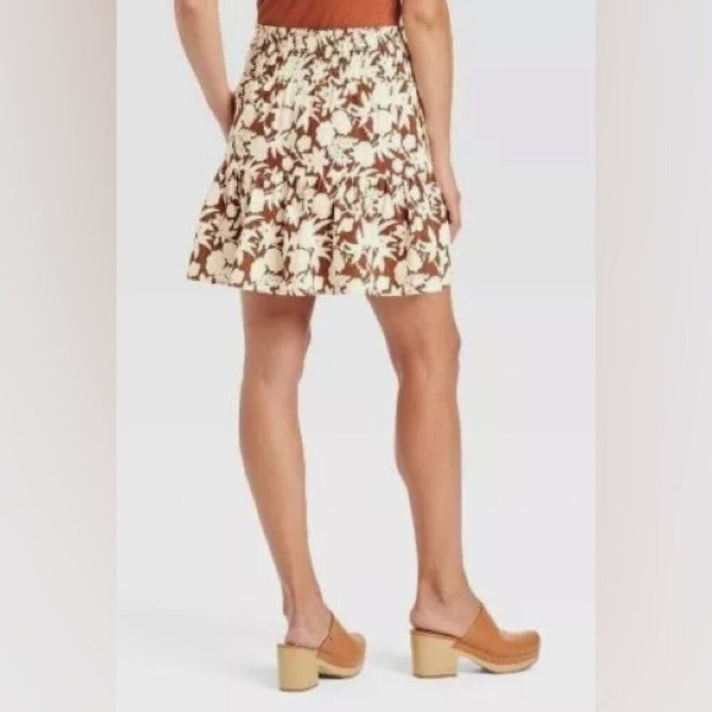 Universal Thread Women's Tropical Floral Tiered Print Skirt, Size Medium - Picture 2 of 8